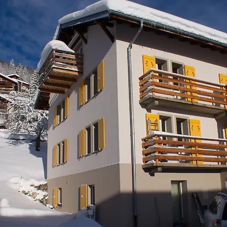 Le 8 Chalet Appartement *